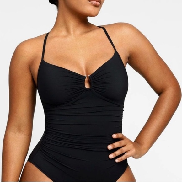 SHAPELLX  Smart Sculpt U-Ring Cut Out Shaping Swimsuit - Picture 3 of 8